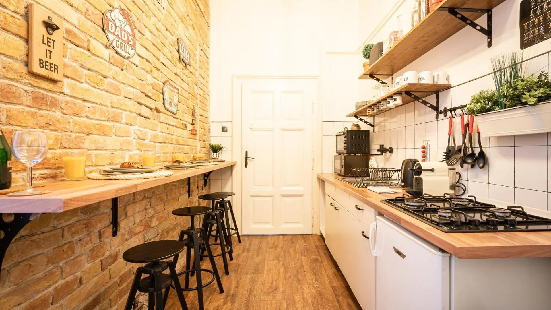 City-Zen Haven - 2 Bedroom, 61 Sqrm Budapest 0*,  Hungary